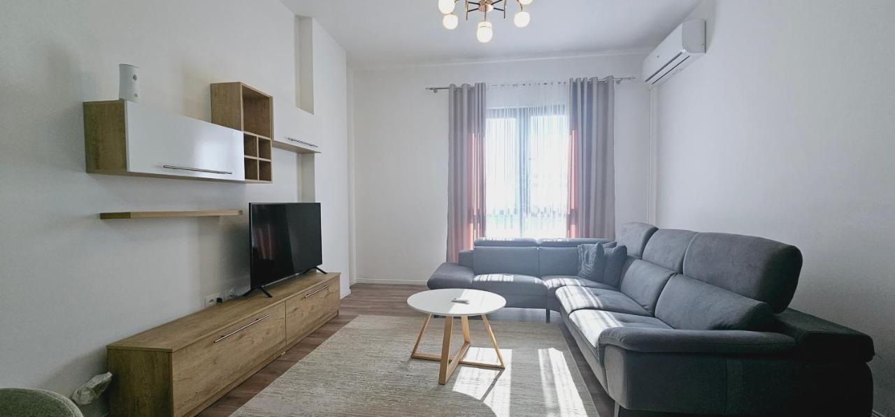 Апартаменты Myhouse At 21 Dhjetori Тирана Экстерьер фото