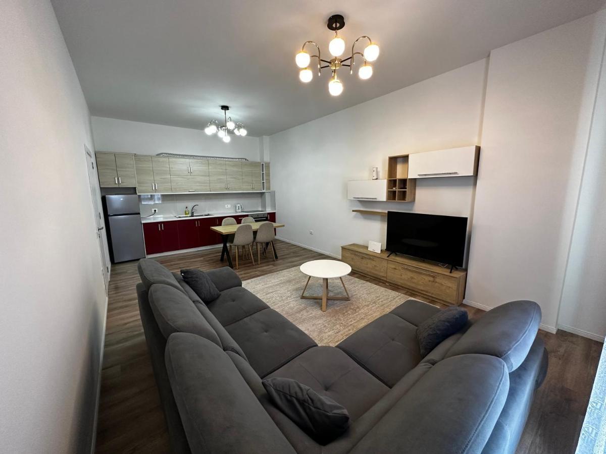 Апартаменты Myhouse At 21 Dhjetori Тирана Экстерьер фото